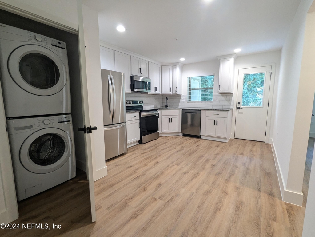 1900 Danese Court - Photo 4