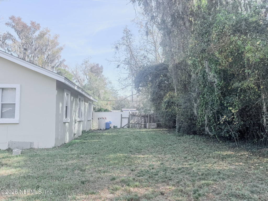 10728 Old Kings Road - Photo 11