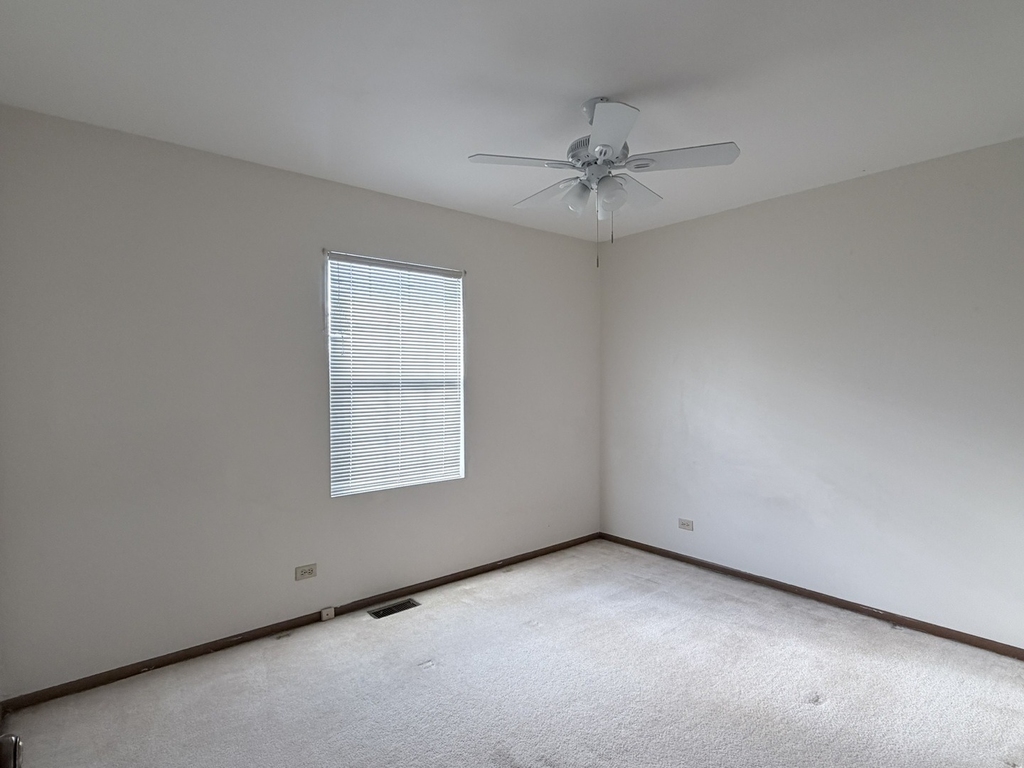 1817 Altoona Court - Photo 11