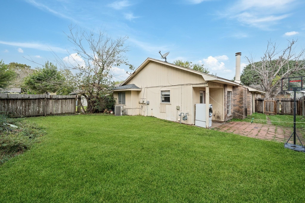 20115 Raingate Lane - Photo 24