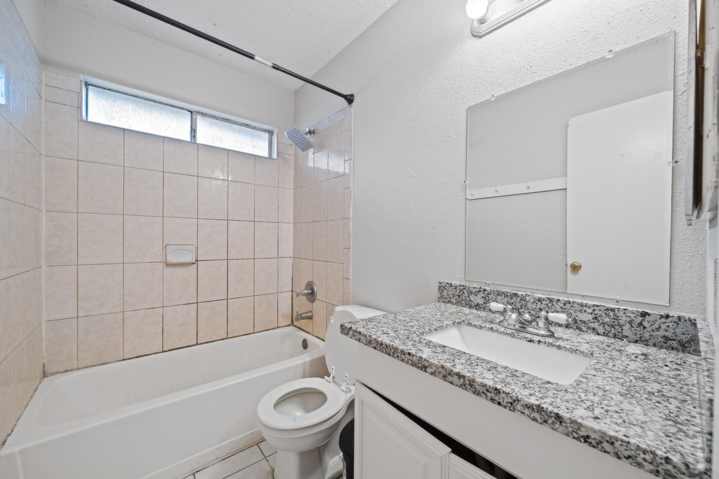 20115 Raingate Lane - Photo 13