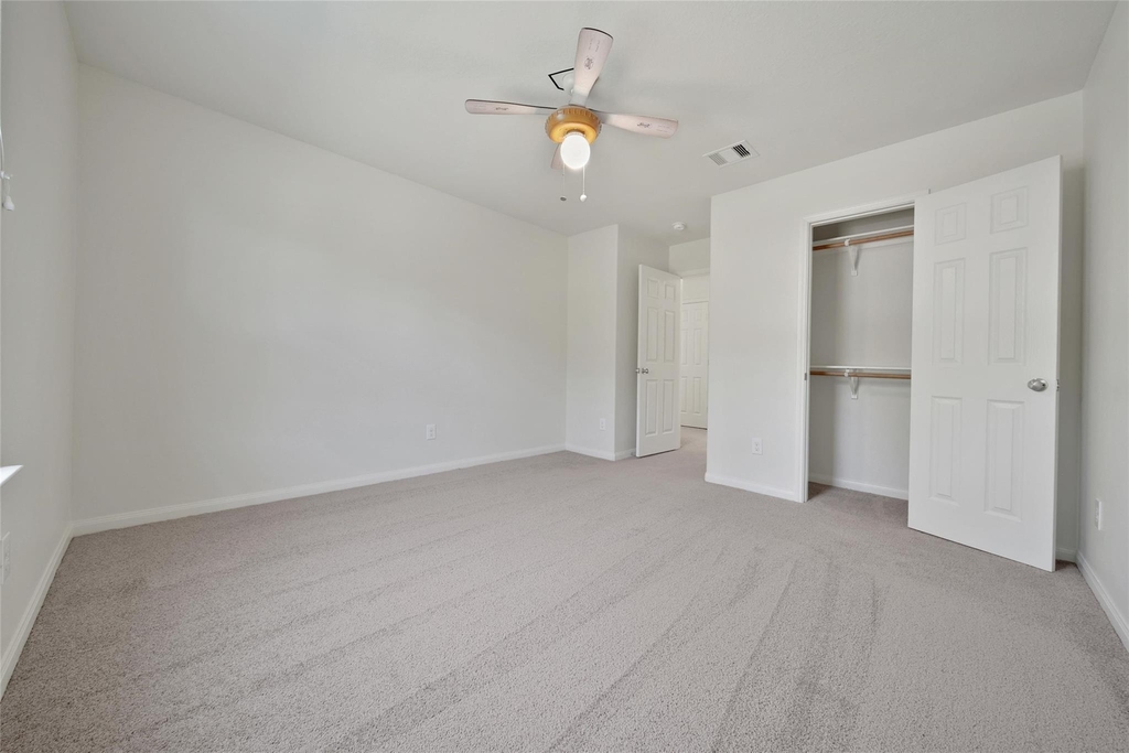 305 Crooked Pine Court - Photo 13
