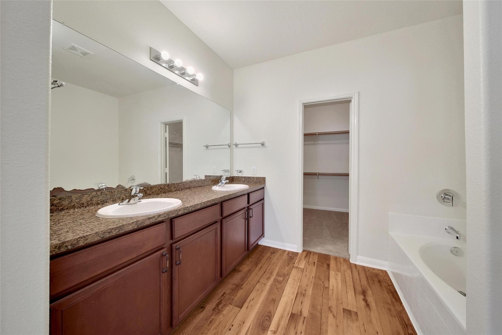 305 Crooked Pine Court - Photo 5