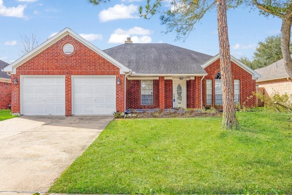 2922 Abbey Field Drive - Photo 0