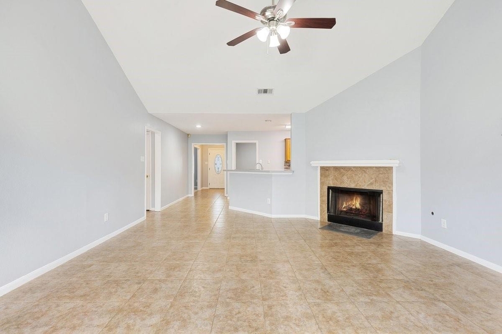 2922 Abbey Field Drive - Photo 9