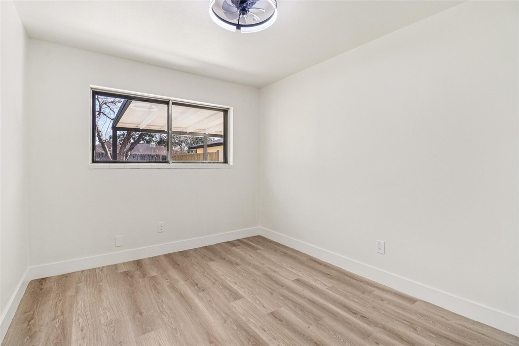 1307 Saddle Rock Drive - Photo 22