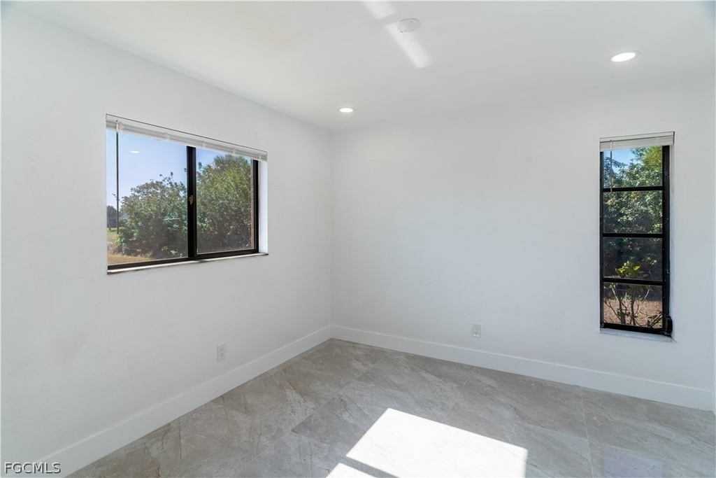 720 Chavers Street - Photo 18