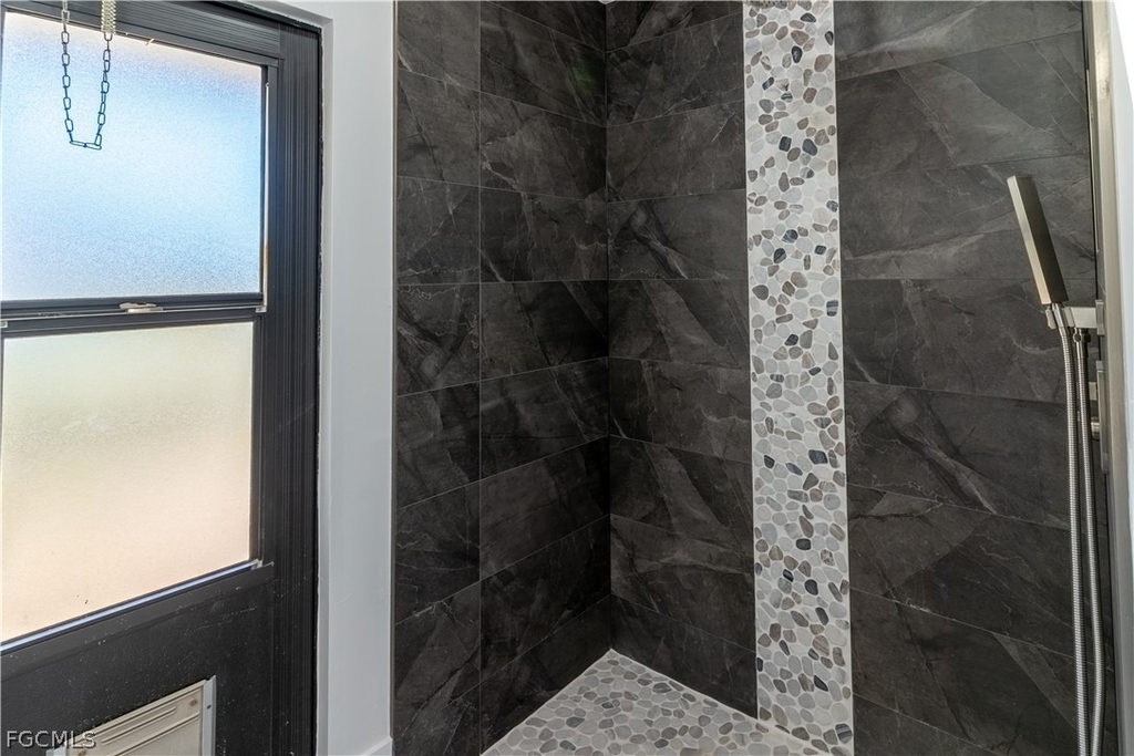 720 Chavers Street - Photo 20