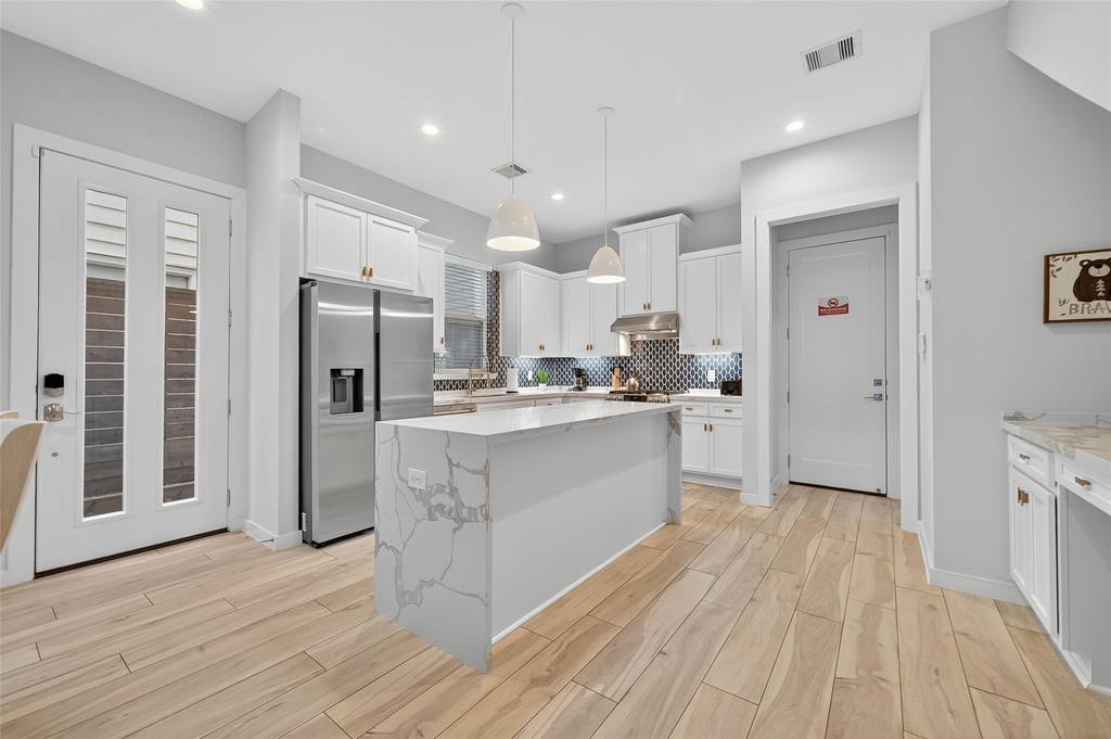 2617 Live Oak Street - Photo 8