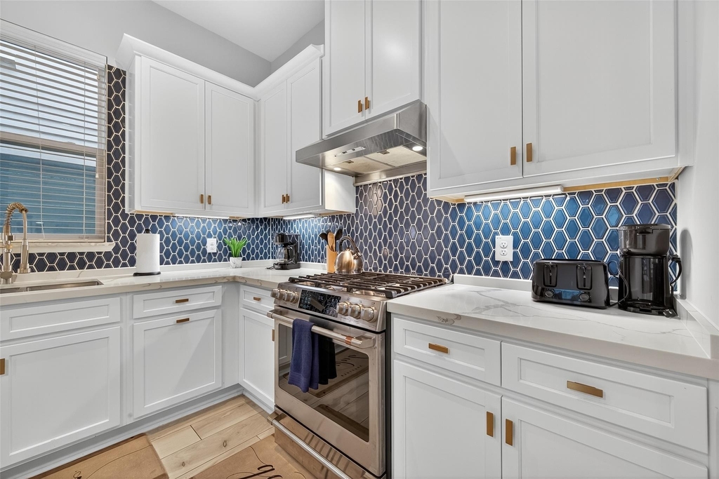 2617 Live Oak Street - Photo 11