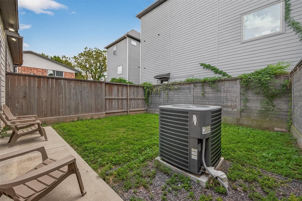 2617 Live Oak Street - Photo 29
