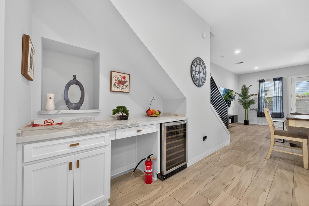 2617 Live Oak Street - Photo 10