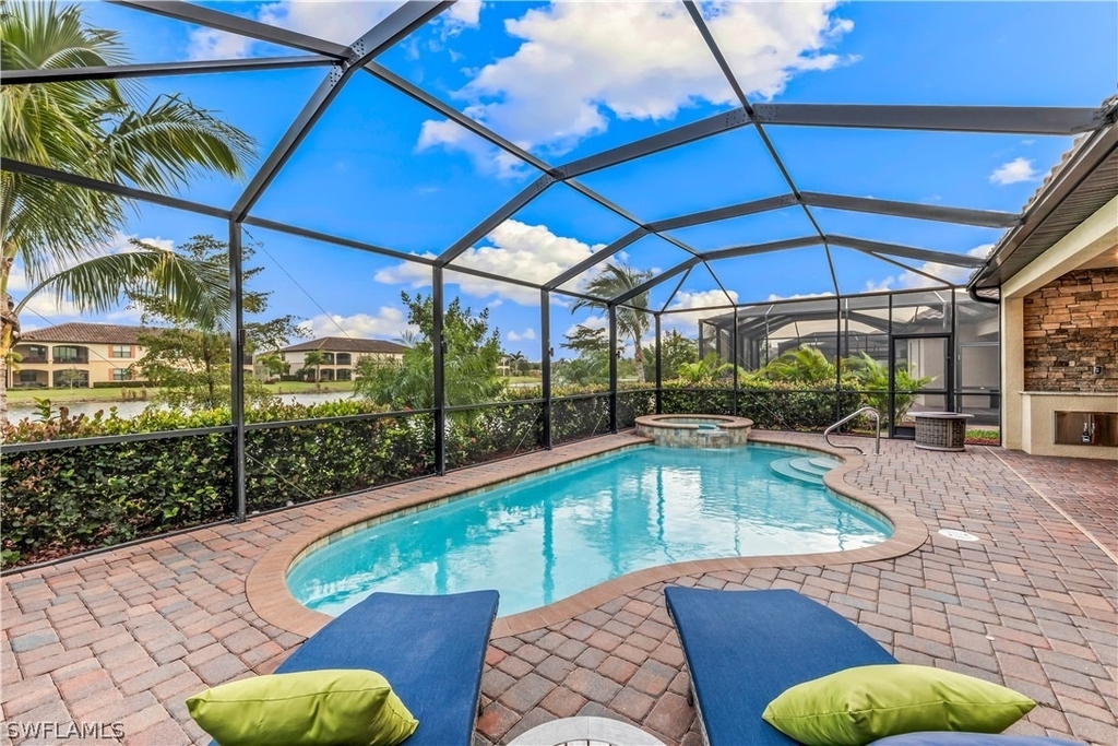 28075 Foxrock Court - Photo 21