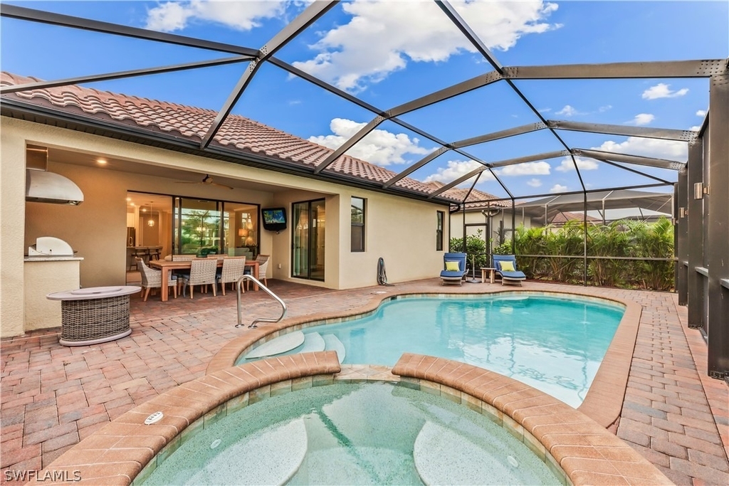 28075 Foxrock Court - Photo 20