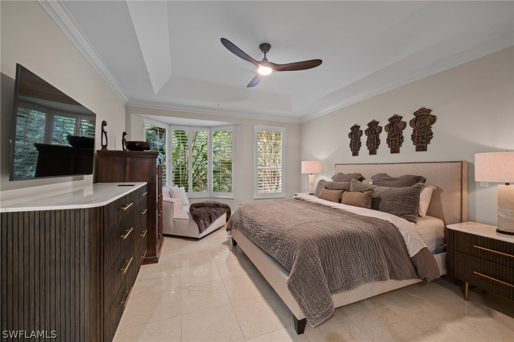 261 Colonade Circle - Photo 16