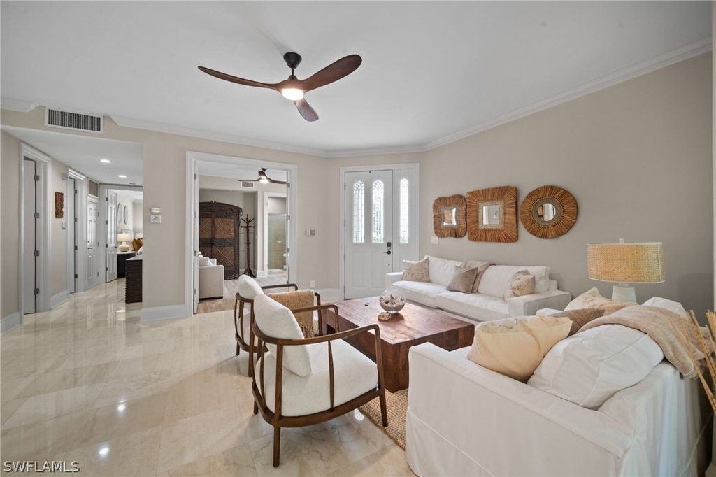 261 Colonade Circle - Photo 4