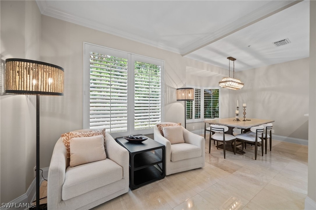 261 Colonade Circle - Photo 6