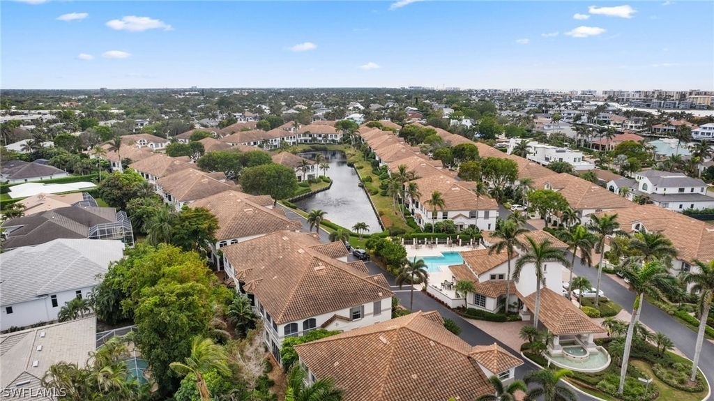 261 Colonade Circle - Photo 43