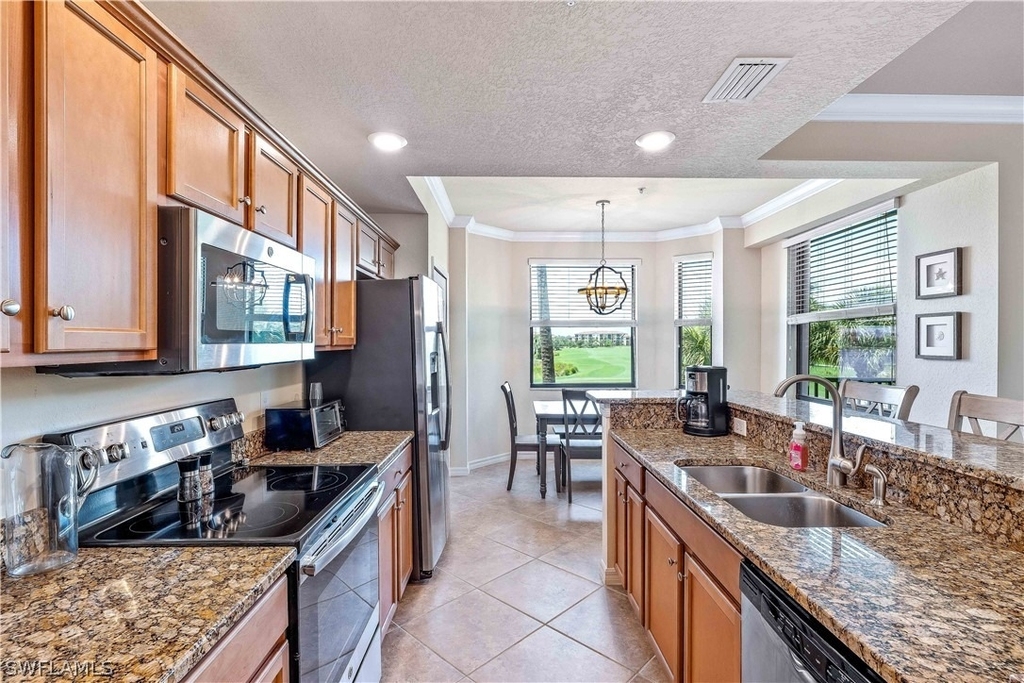 18011 Bonita National Boulevard - Photo 2