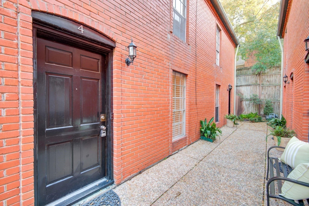 2225 Mimosa Drive - Photo 1