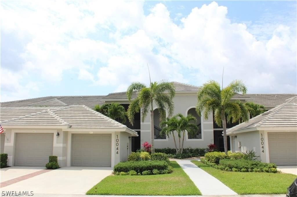 10044 Siesta Bay Drive - Photo 0