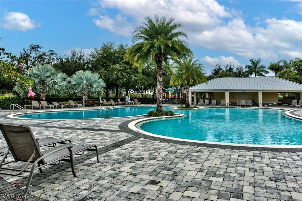 2612 Blossom Way - Photo 34