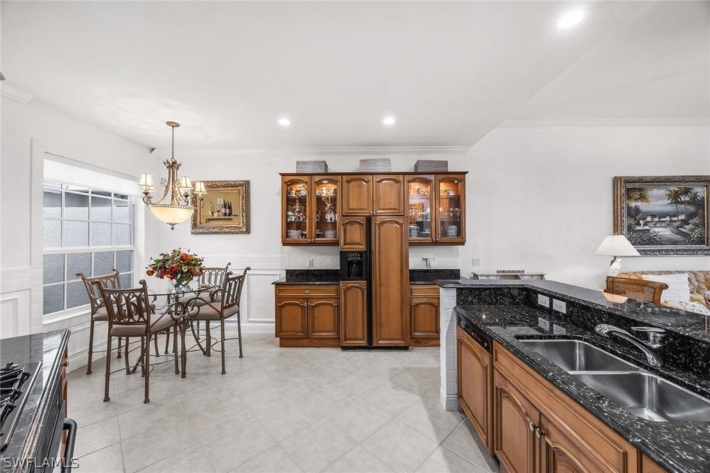 9255 Museo Circle - Photo 9