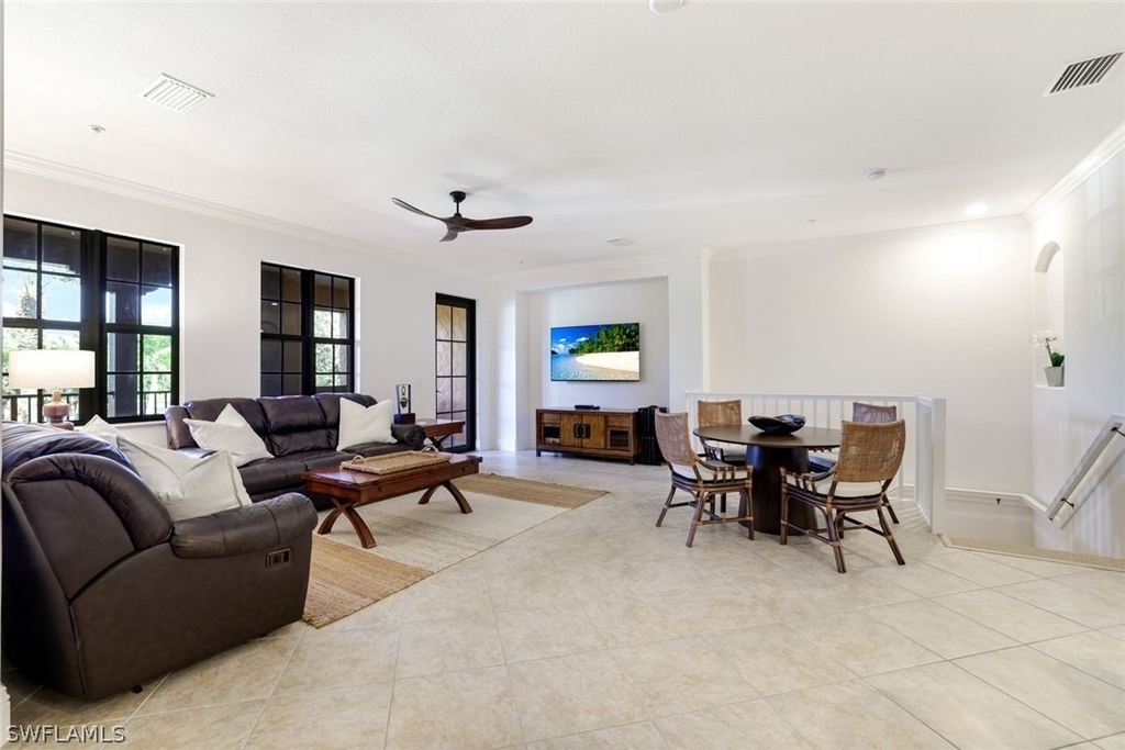 9072 Rialto Street - Photo 2