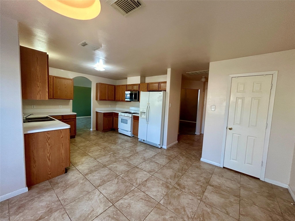 19718 River Pointe Lane - Photo 13
