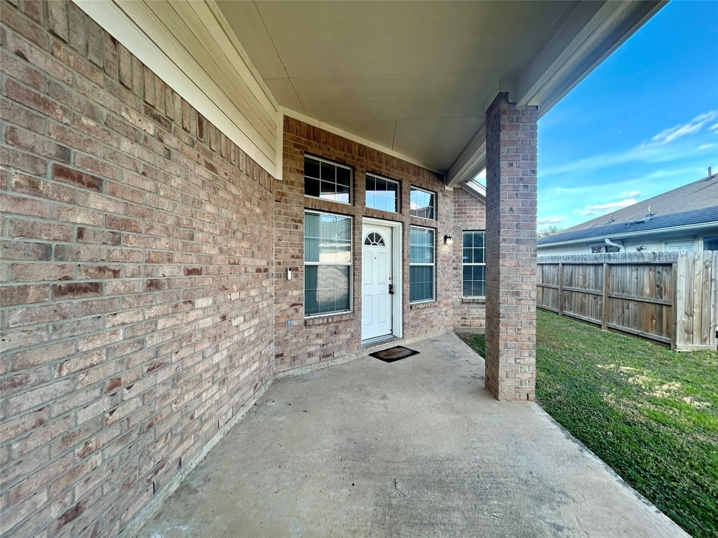 19718 River Pointe Lane - Photo 3