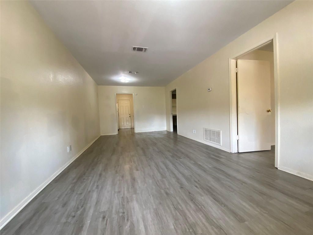 208 Kelly Street - Photo 13