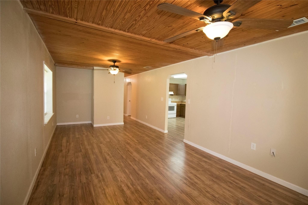 20 White Oak Drive - Photo 9