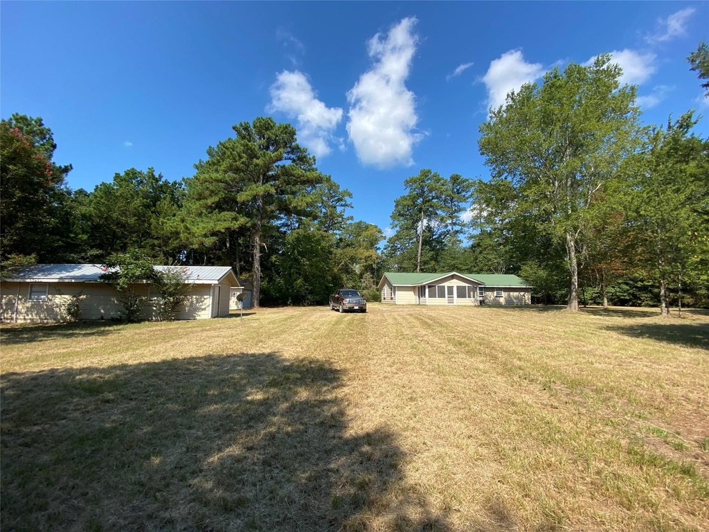 20 White Oak Drive - Photo 3