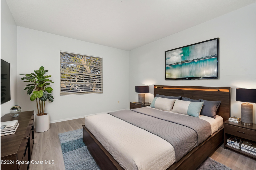 1727 Avocado Avenue - Photo 8