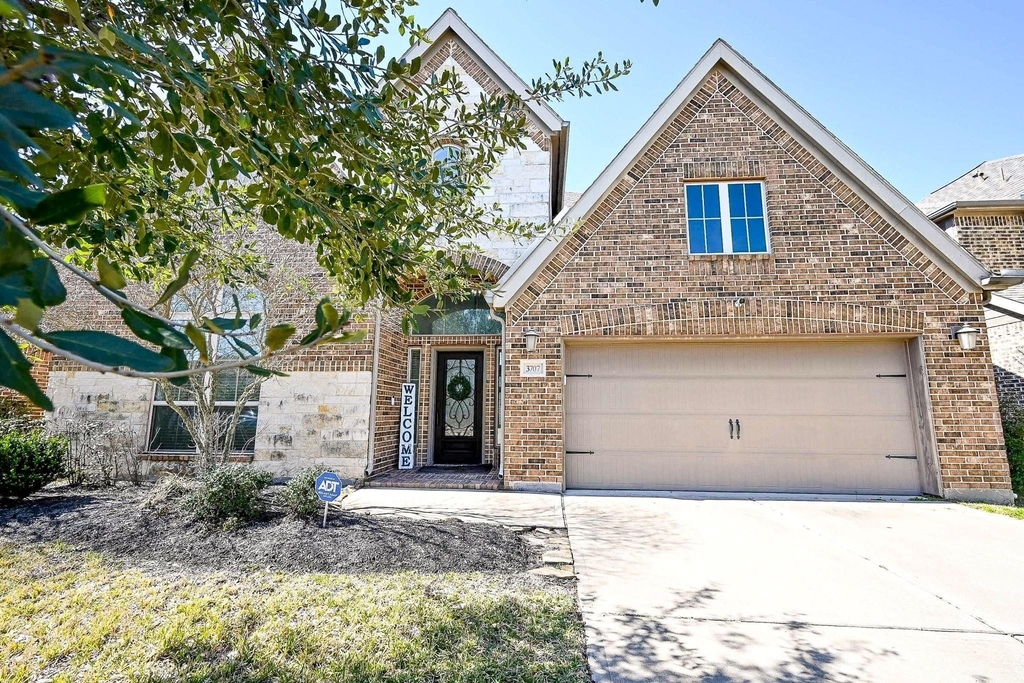 3707 Brampton Island Drive - Photo 0