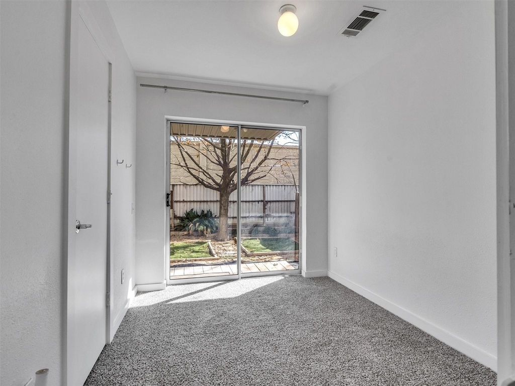 6935 Yellowstone Way Drive - Photo 8