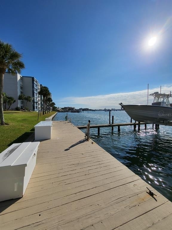 650 Island Way - Photo 22