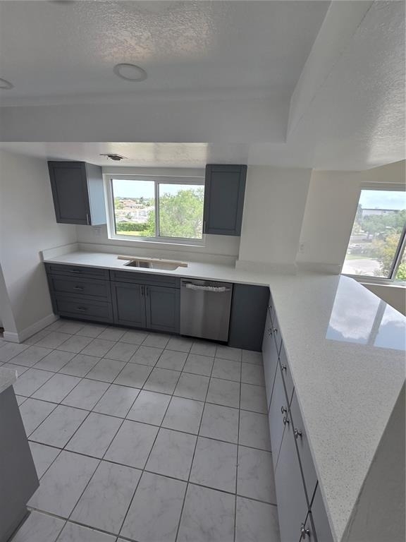 650 Island Way - Photo 2