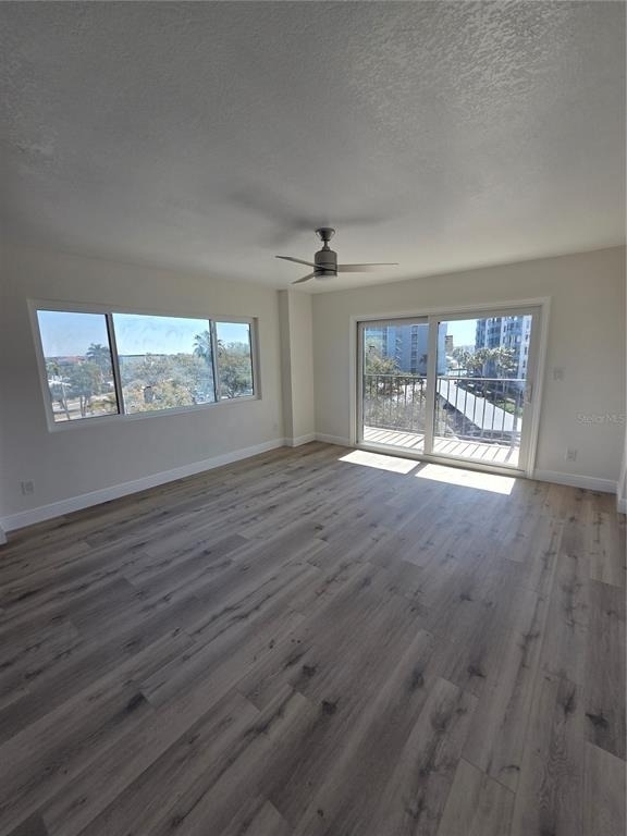 650 Island Way - Photo 7