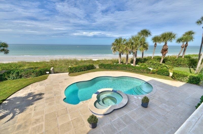220 Gulf Boulevard - Photo 4