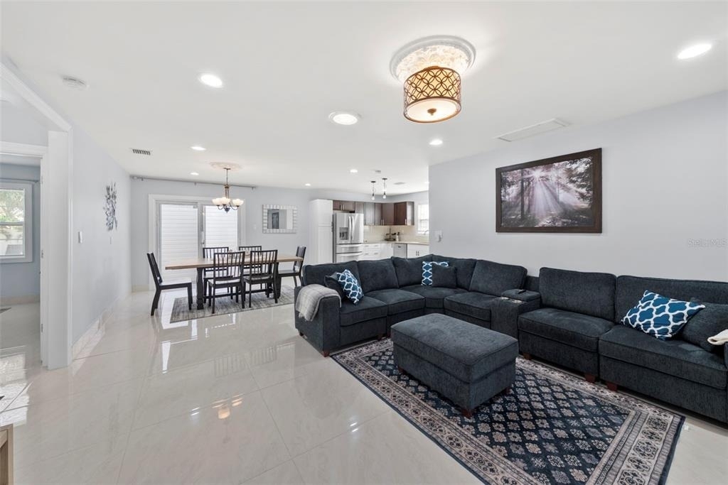 204 44th Avenue - Photo 4