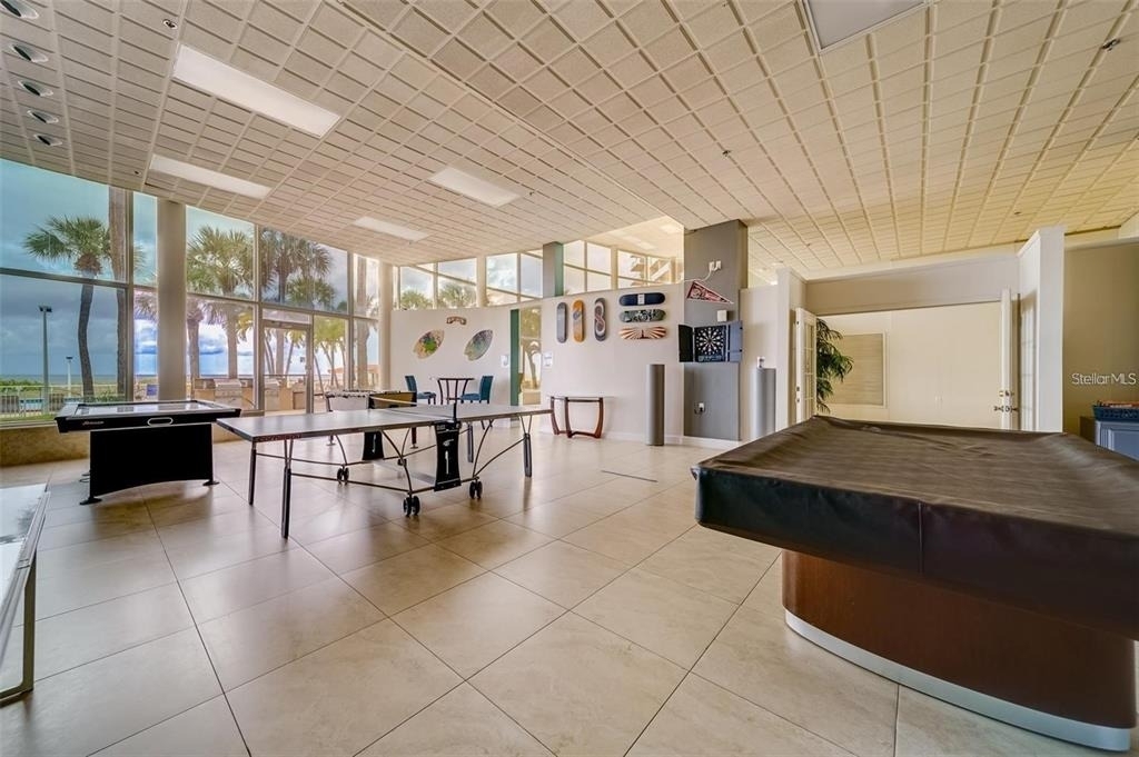 880 Mandalay Avenue - Photo 9