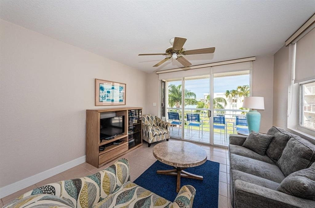 6061 Bahia Del Mar Circle - Photo 7