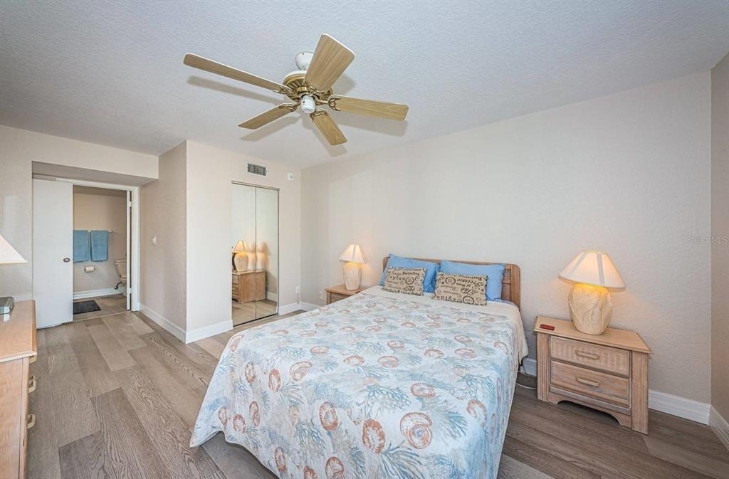 6061 Bahia Del Mar Circle - Photo 10