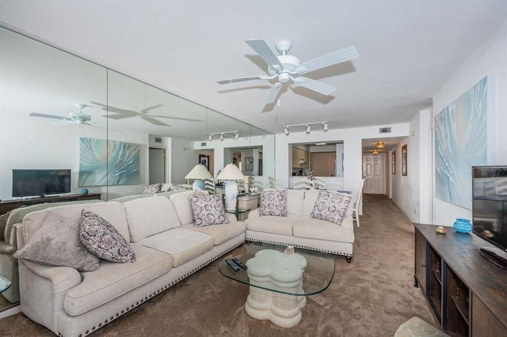 6001 Bahia Del Mar Circle - Photo 10