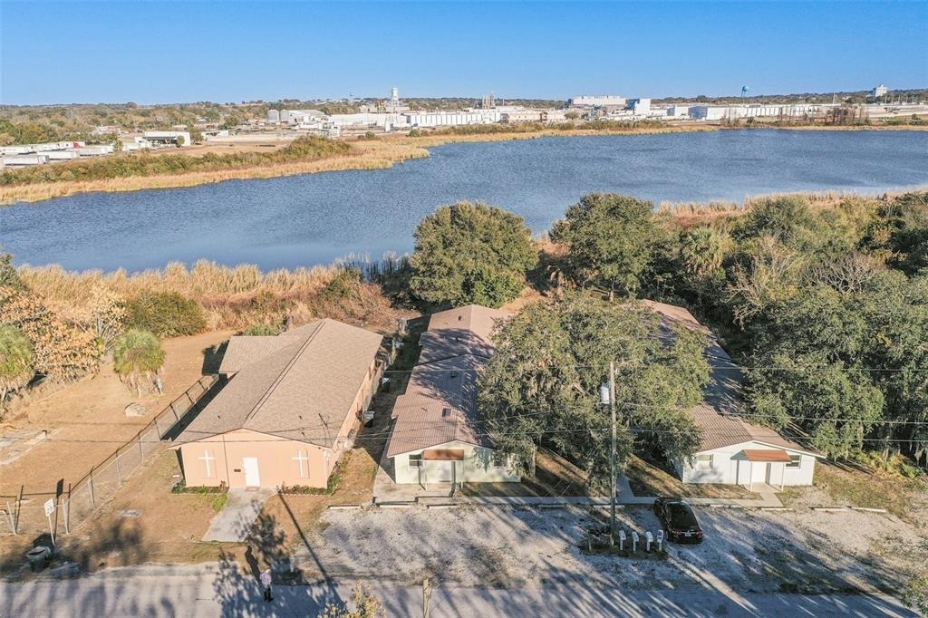 114 E Northside Drive - Photo 9