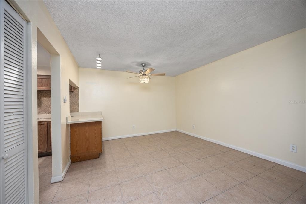 6519 W Newberry - Photo 4