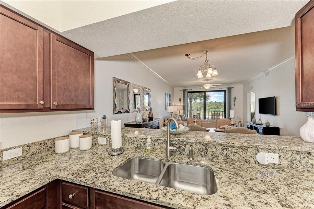 16706 Vardon Terrace - Photo 14