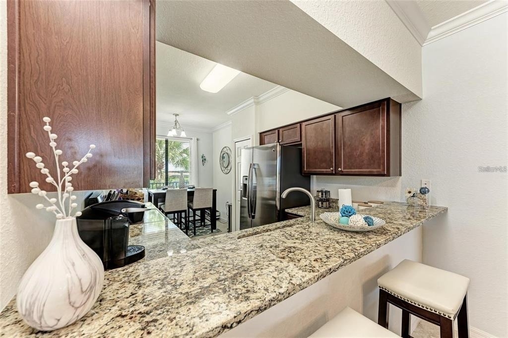 16706 Vardon Terrace - Photo 10