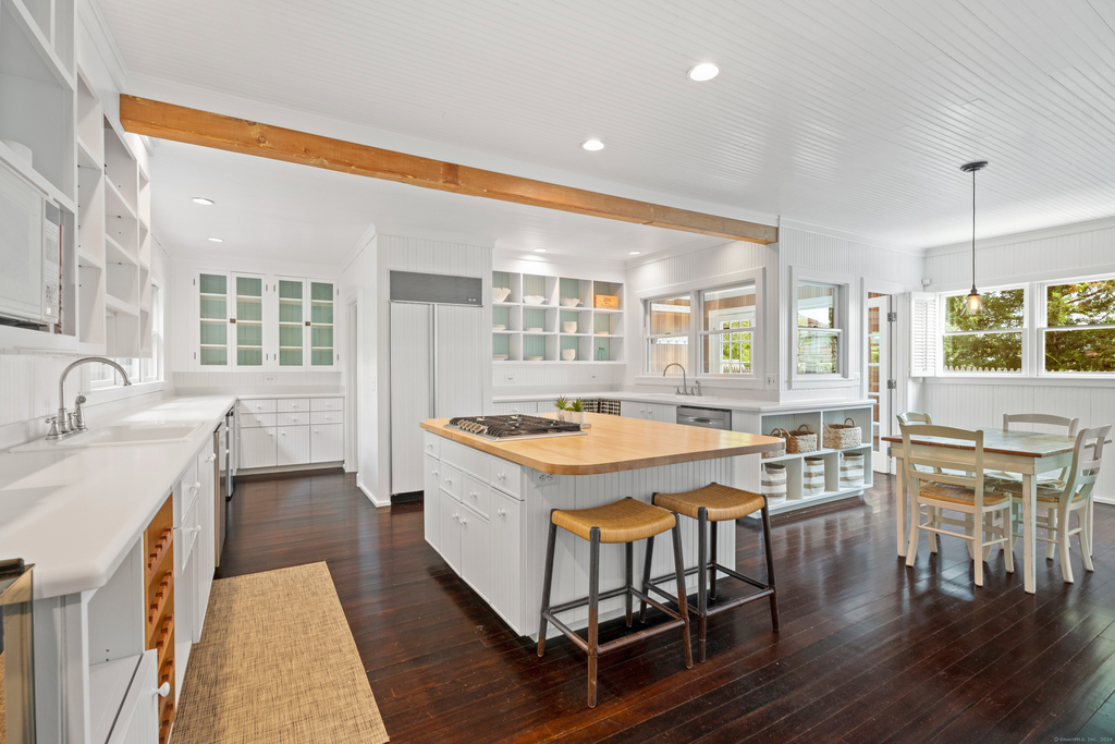 118 Middle Beach Road - Photo 10